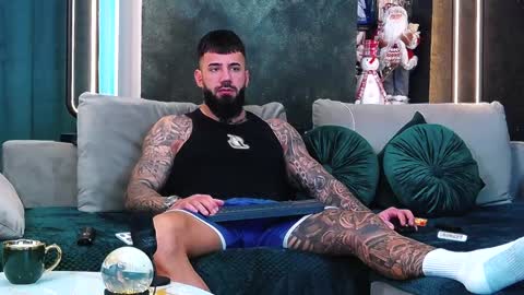 masterkingofmuscle online show from 5, 12, 2024