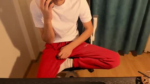 Snapshot of mastermiko chatting on 17, 12, 2025 Silly Rabbit online show from 17, 12, 2025