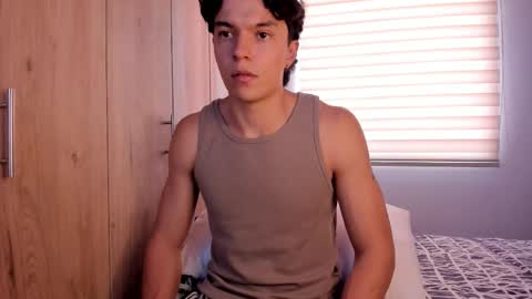 mastrangelo_x online show from 25, 11, 2025