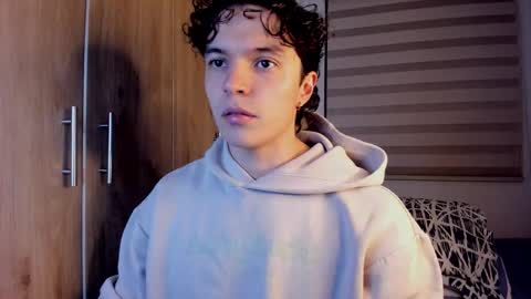 mastrangelo_x online show from 7, 2, 2026