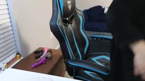 Snapshot of masturbatemom chatting on 17, 2, 2026 MasturbateMom online show from 17, 2, 2026