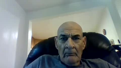 Masturbater1 online show from 18, 12, 2025