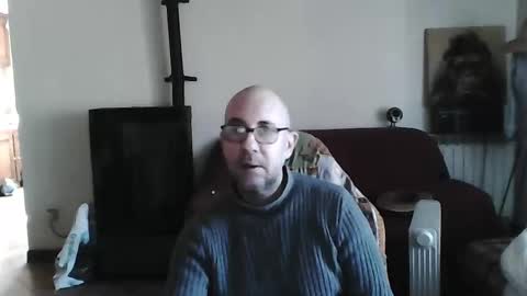 mat11efou online show from 30, 1, 2025