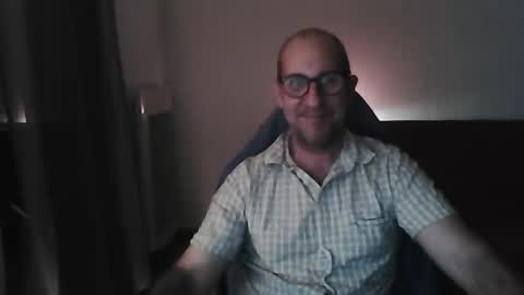 mat11efou online show from 18, 11, 2025