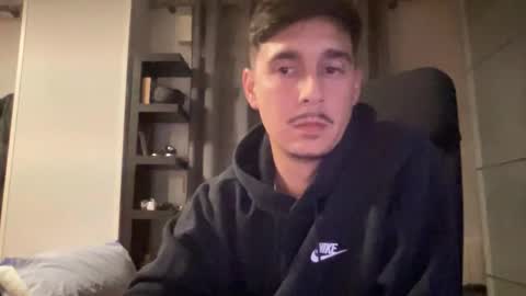 Snapshot of matahavi chatting on 4, 12, 2025 Aaron online show from 4, 12, 2025