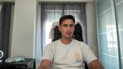 Snapshot of matahavi chatting on 11, 6, 2026 Aaron online show from 11, 6, 2026