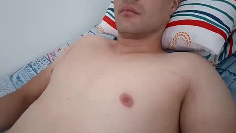 Snapshot of mateo2803 chatting on 9, 3, 2026 mateo2803 online show from 9, 3, 2026