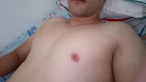 Snapshot of mateo2803 chatting on 18, 3, 2026 mateo2803 online show from 18, 3, 2026