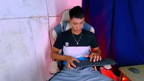 Snapshot of mateo600009 chatting on 2, 11, 2025 matteo online show from 2, 11, 2025