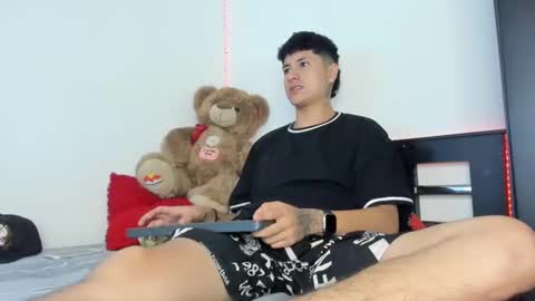 mateo_escobar online show from 4, 11, 2025