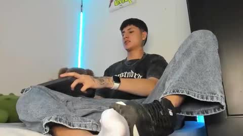 mateo_escobar online show from 6, 2, 2026