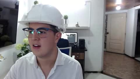 Snapshot of mateo_strong chatting on 15, 1, 2026 MATEO STRONG online show from 15, 1, 2026