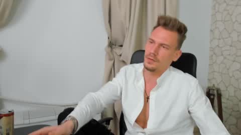 MateoBenjamin online show from 4, 1, 2025