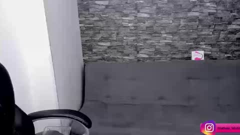 Mathew Independent model online show from 25, 9, 2025