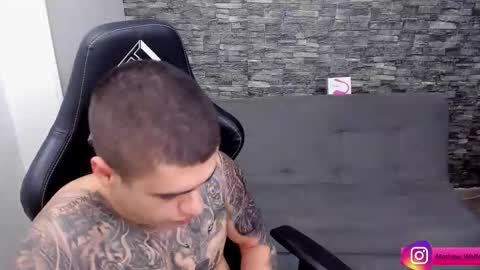 Mathew Independent model online show from 7, 10, 2025