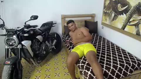 mathews__ online show from 10, 1, 2026