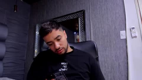 Snapshot of mathews_colton1 chatting on 28, 10, 2025 Mathews online show from 28, 10, 2025