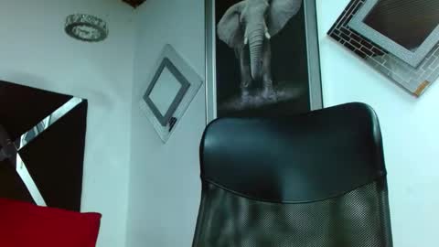 Snapshot of mathews_colton1 chatting on 5, 11, 2025 Mathews online show from 5, 11, 2025