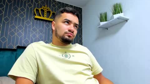 Snapshot of mathews_colton1 chatting on 25, 11, 2025 Mathews online show from 25, 11, 2025