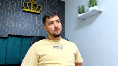 Snapshot of mathews_colton1 chatting on 27, 11, 2025 Mathews online show from 27, 11, 2025