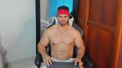 mathews_smith online show from 14, 10, 2025