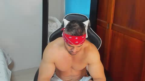 mathews_smith online show from 24, 11, 2025