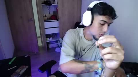 Snapshot of matias_bianco01 chatting on 14, 9, 2025 matias online show from 14, 9, 2025