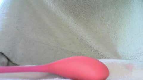 Snapshot of matildamoist chatting on 19, 11, 2025 Matilda online show from 19, 11, 2025