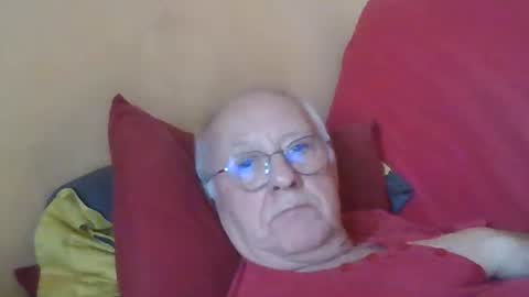 Snapshot of matricule4246 chatting on 22, 12, 2025 joyaam79 online show from 22, 12, 2025