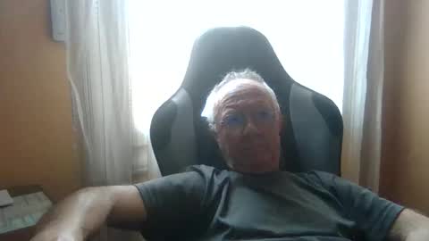 Snapshot of matricule4246 chatting on 5, 4, 2026 joyaam79 online show from 5, 4, 2026