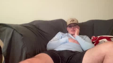 Snapshot of mattdawg13 chatting on 4, 3, 2026 MattDawg13 online show from 4, 3, 2026