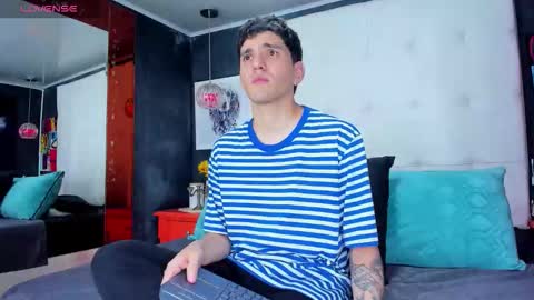 Snapshot of matteo12_ chatting on 22, 10, 2025 ---Matteo--- online show from 22, 10, 2025