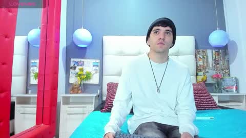 Snapshot of matteo12_ chatting on 2, 11, 2025 ---Matteo--- online show from 2, 11, 2025