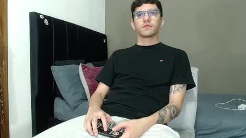 ---Matteo--- online show from 7, 2, 2026