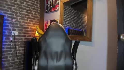 Snapshot of matteosantino chatting on 18, 9, 2025 matteosantino online show from 18, 9, 2025