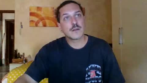Snapshot of matteushh87 chatting on 5, 5, 2026 matteushh87 online show from 5, 5, 2026