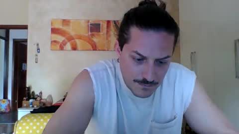 Snapshot of matteushh87 chatting on 14, 5, 2026 matteushh87 online show from 14, 5, 2026