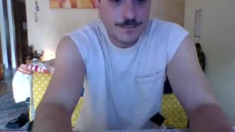 Snapshot of matteushh87 chatting on 15, 5, 2026 matteushh87 online show from 15, 5, 2026