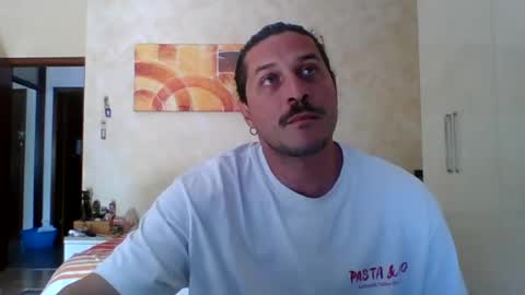 Snapshot of matteushh87 chatting on 18, 5, 2026 matteushh87 online show from 18, 5, 2026
