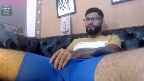 Snapshot of mattewrey chatting on 23, 12, 2024 Mattew online show from 23, 12, 2024