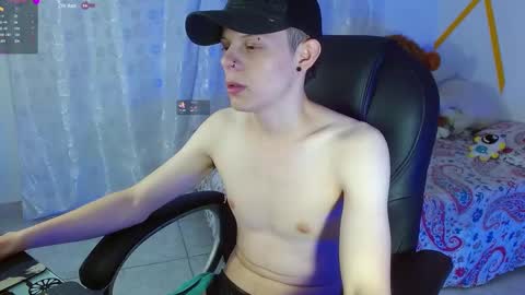 Snapshot of matthewboy_ chatting on 11, 12, 2024 MatthewBoy online show from 11, 12, 2024