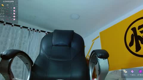 Snapshot of matthewboy_ chatting on 29, 1, 2025 MatthewBoy online show from 29, 1, 2025