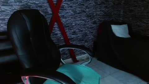 Snapshot of matthewboy_ chatting on 6, 3, 2025 MatthewBoy online show from 6, 3, 2025