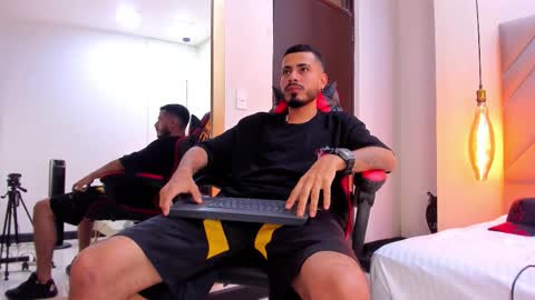 Matthew online show from 8, 3, 2026