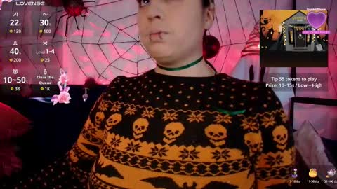 Snapshot of matti_sofia chatting on 1, 11, 2025 TATIANA AND ROUS online show from 1, 11, 2025