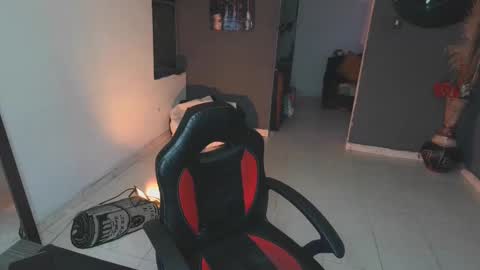 mattias     online show from 12, 2, 2025