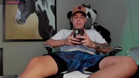 mattiwsmorris_ online show from 9, 9, 2025