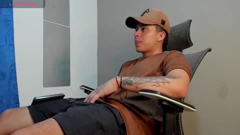 mattiwsmorris_ online show from 1, 12, 2025