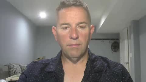 mattlikestoplay online show from 8, 5, 2026