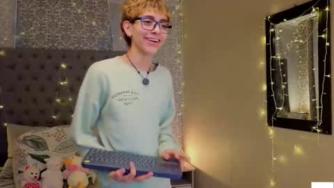 Snapshot of matty_spark chatting on 7, 1, 2026 matty_spark online show from 7, 1, 2026